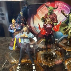 NWT Doctor Strange figure set-Marvel Studios